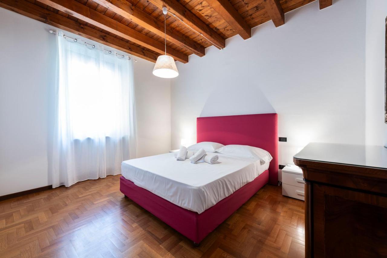 Amanti Apartment In Werona Zewnętrze zdjęcie
